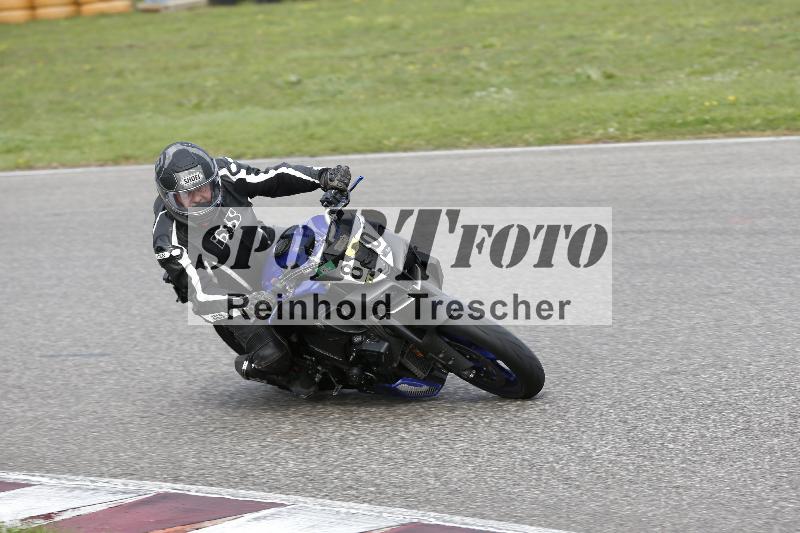 /53 16.09.2025 Track Day Domi Aegerter ADR/Gruppe gruen/80